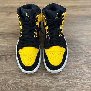 Jordan 1 New Love